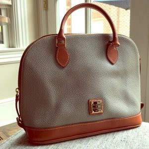 Dooney & Bourke soft grey purse